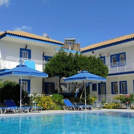 Blue White Apartments - Kefallonia Poolside Retreats Σπαρτιά Εξωτερικό φωτογραφία