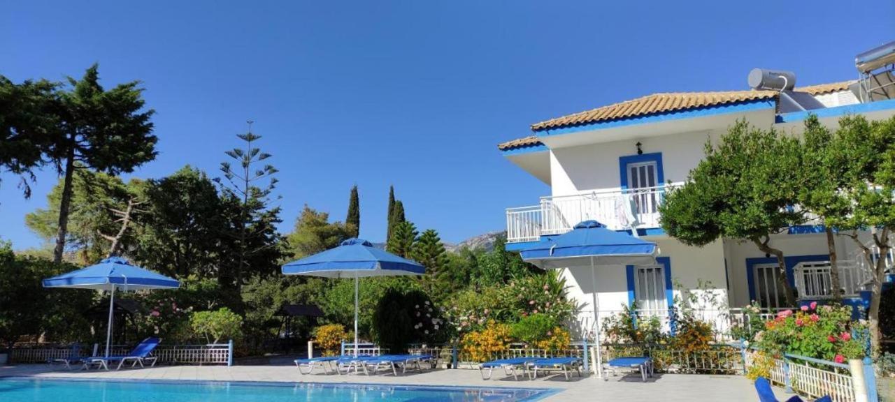 Blue White Apartments - Kefallonia Poolside Retreats Σπαρτιά Εξωτερικό φωτογραφία