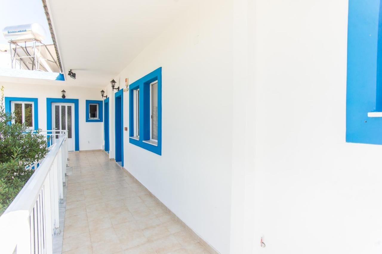 Blue White Apartments - Kefallonia Poolside Retreats Σπαρτιά Εξωτερικό φωτογραφία