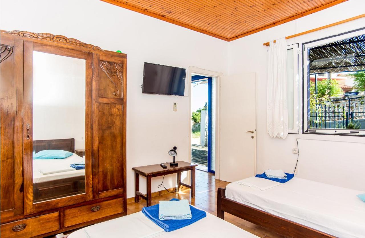 Blue White Apartments - Kefallonia Poolside Retreats Σπαρτιά Εξωτερικό φωτογραφία