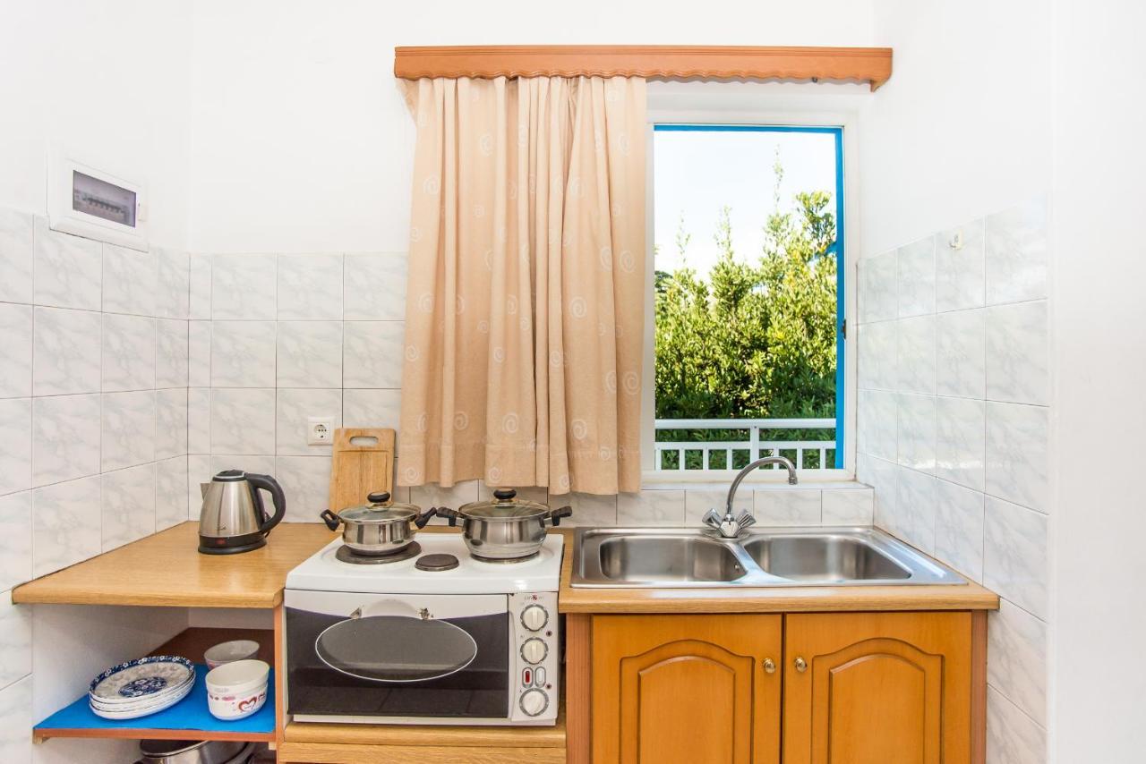 Blue White Apartments - Kefallonia Poolside Retreats Σπαρτιά Εξωτερικό φωτογραφία