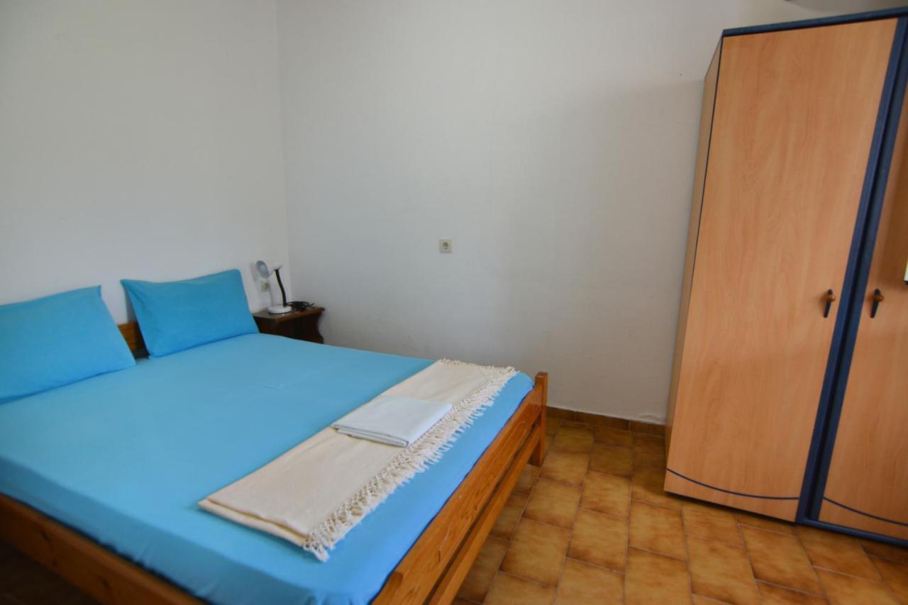 Blue White Apartments - Kefallonia Poolside Retreats Σπαρτιά Εξωτερικό φωτογραφία