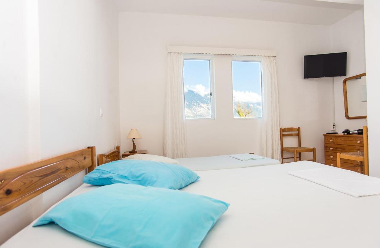 Blue White Apartments - Kefallonia Poolside Retreats Σπαρτιά Εξωτερικό φωτογραφία